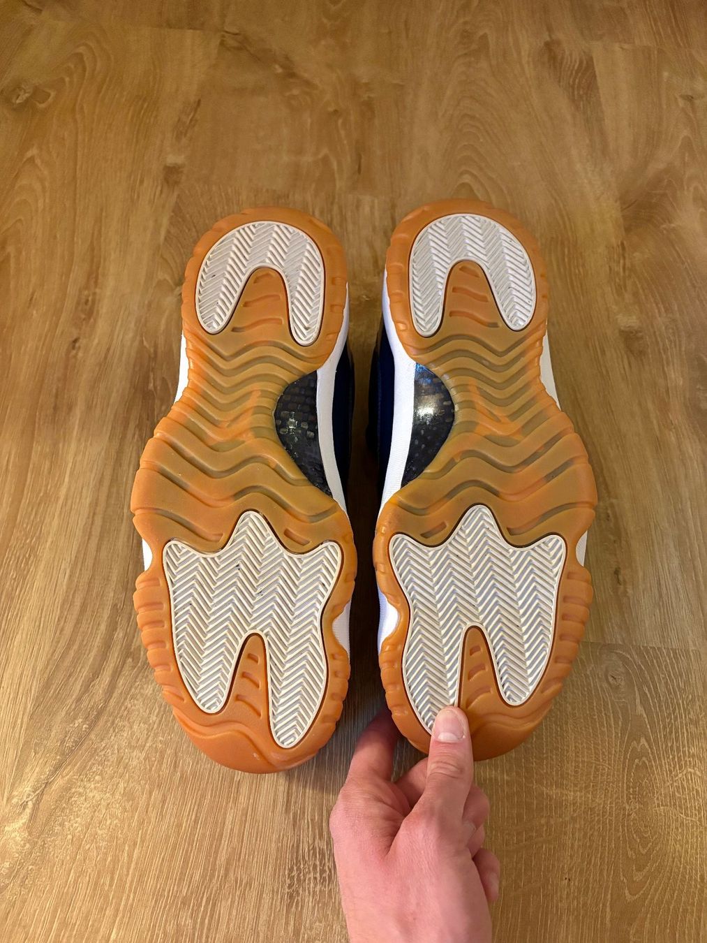 Jordan Scarpe da uomo: Jordan 11 Retro Low Midnight Navy - Taille 11US – Nuovo (secondo la descrizione) da Rolle venduto da kil_l6gr 3