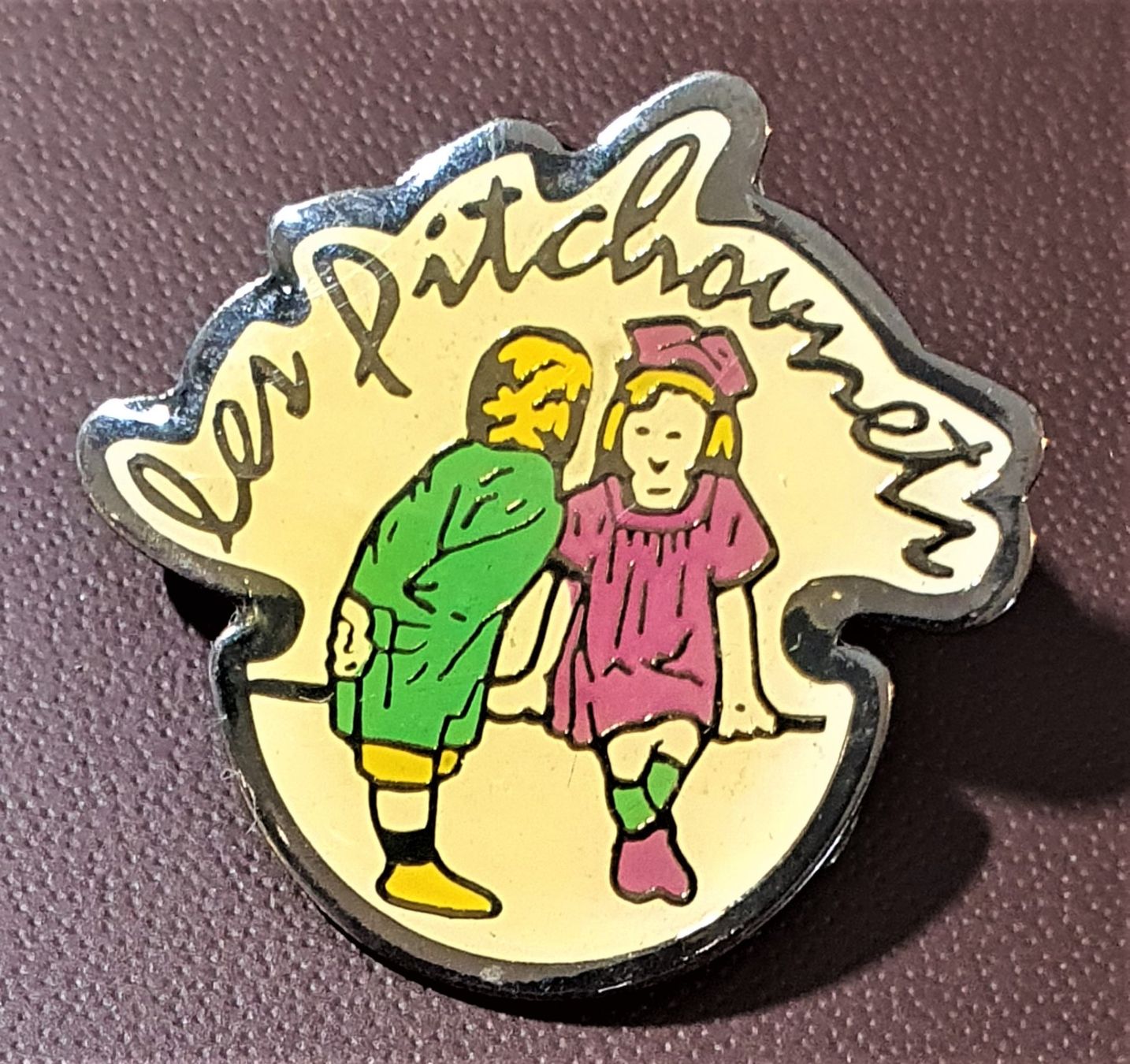 Plaketten & Abzeichen: Q852 - Pin les Pitchounets – Gebraucht aus Reinach BL von Boston-Verkauf