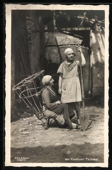 Cartes postales: Costumi Ticinesi, Junge Mädchen mit Sch – D'occasion à Berlin par bartko-reher