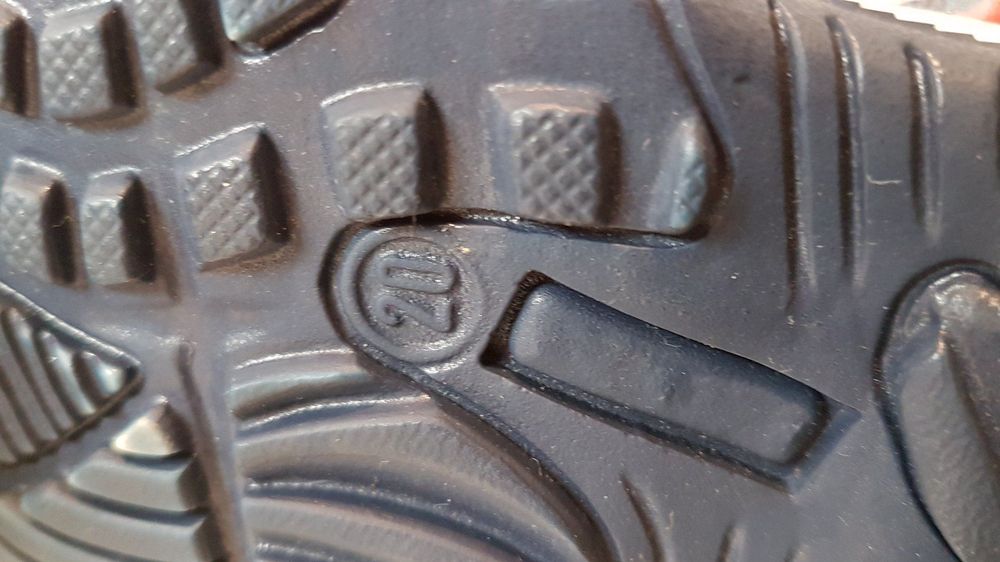 Scarpe per ragazzi: Sandalen Gr. 20 – Usato da Obergösgen venduto da schesom 3