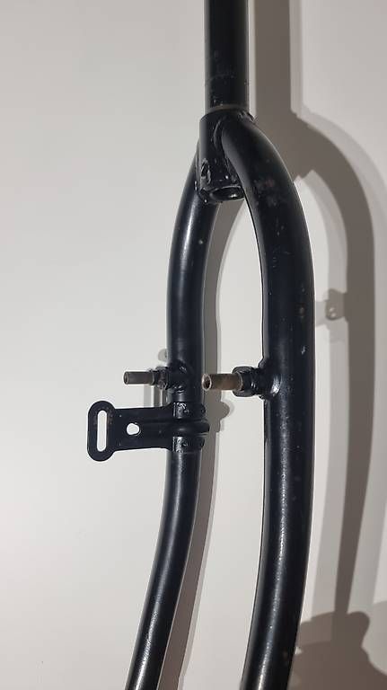 Ersatzteile: Vintage Steel Bicycle Front Fork - Black Finish – Gebraucht aus Grenchen von Joray_Preparation 2