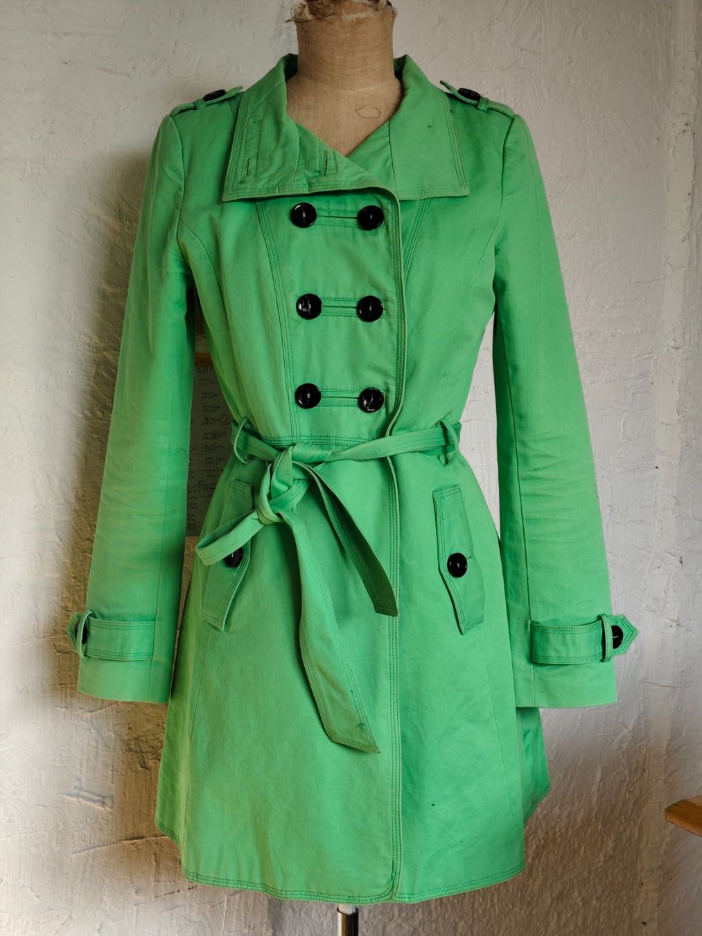 Cappotti: Manteau de printemps – Usato da Delémont venduto da antioque