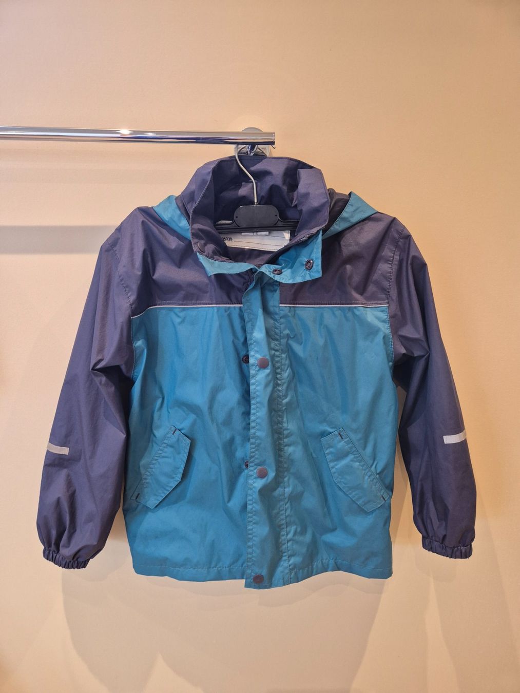 Giacche & Cappotti: Regenjacke blau/türkis, Gr. 128 – Usato da Dietikon venduto da grafad