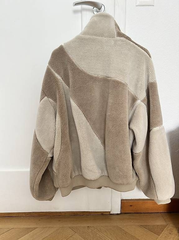 Jacken: Fleece Zara Gr.L – Gebraucht aus Bern von gpo_82kp 1