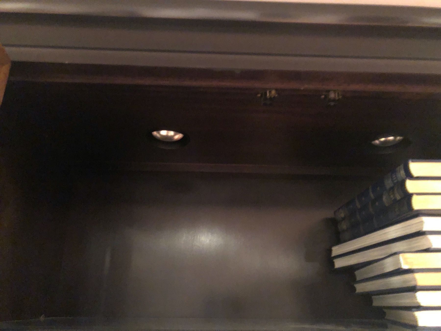 Armadi: Armoire Vitrine avec éclairage – Usato da thonex venduto da begochiqui 7