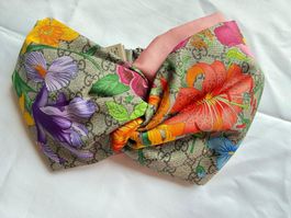 Gucci GG Flora Stirnband aus Seide in Braun