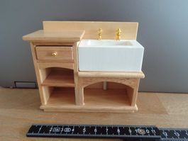 Küchenspühle Holz für das Puppenhaus/Laden    10.5 x 9 x 4 c