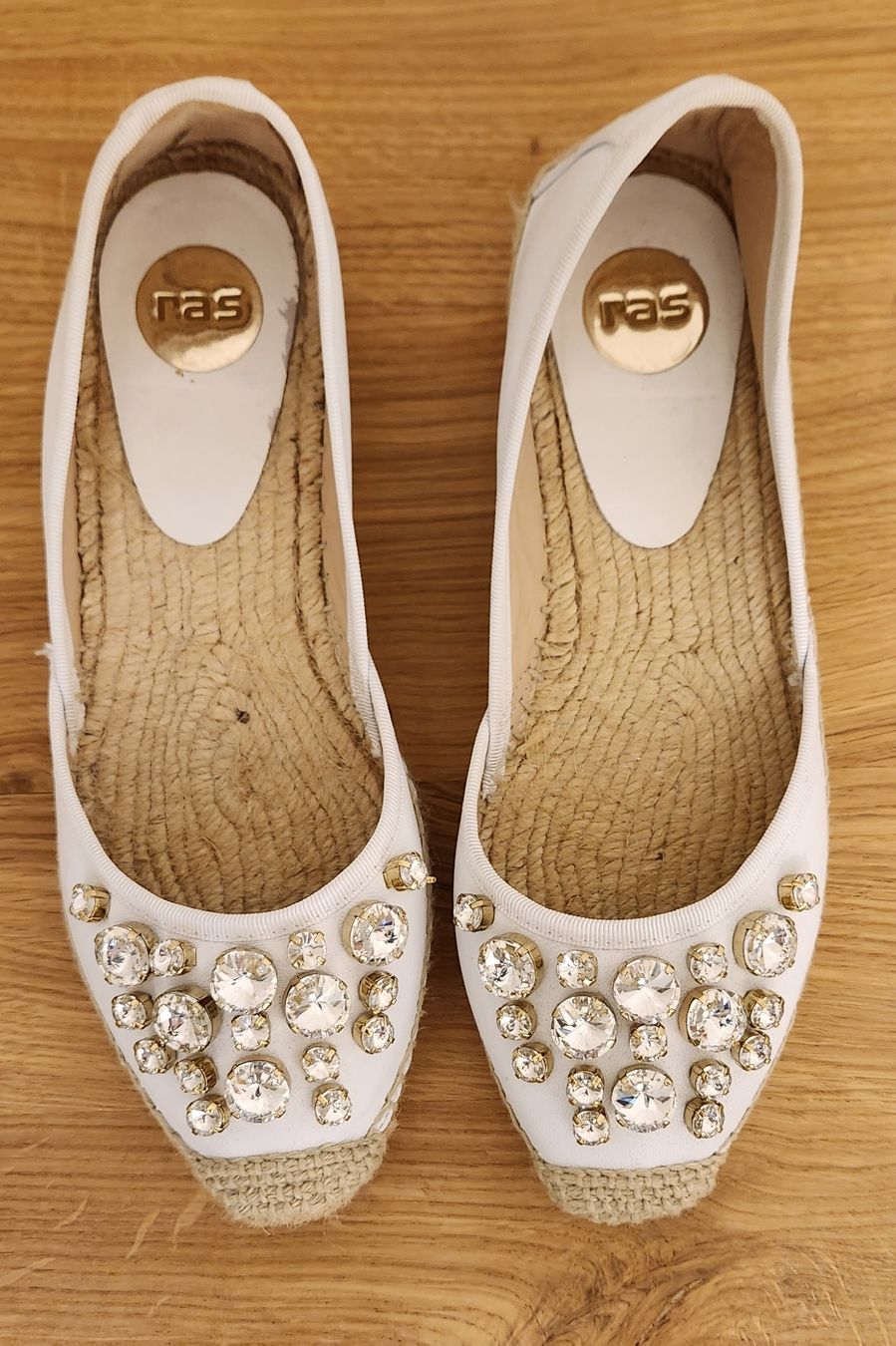 Scarpe da donna: ras Espadrilles Gr.37 – Usato da Wollerau venduto da CH8832