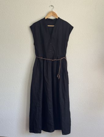 Schwarzes Maxikleid aus 100 % Leinen, neu