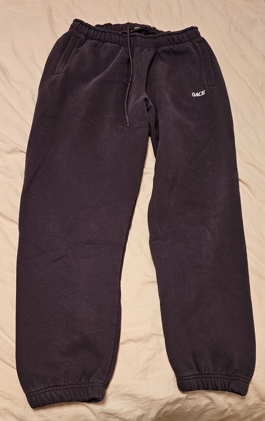 Oace Hosen: 2x Sweatpants OACE – Neu (gemäss Beschreibung) aus Zürich von Yllka.ja