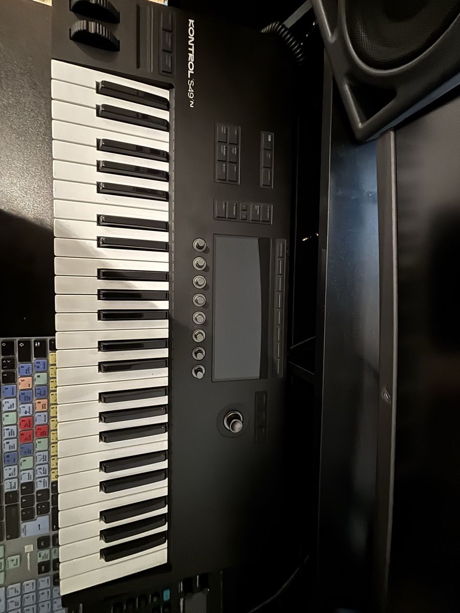 Native Instruments Musikinstrumente: Komplete Kontrol S49 MK3 – Gebraucht aus Holderbank AG von daniwase01 1