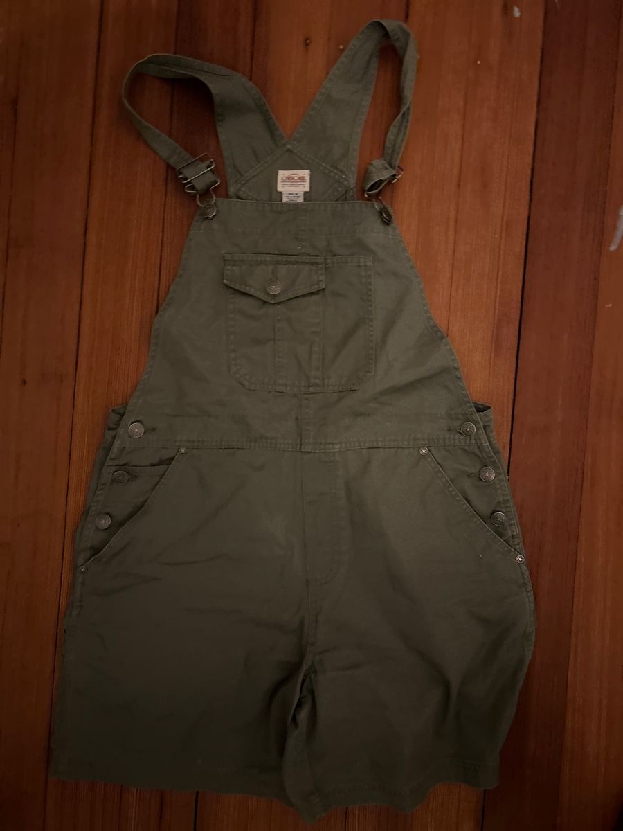 Jumpsuits: Grüne Latzhose  – Neu (gemäss Beschreibung) aus Basel von lav_sw7n