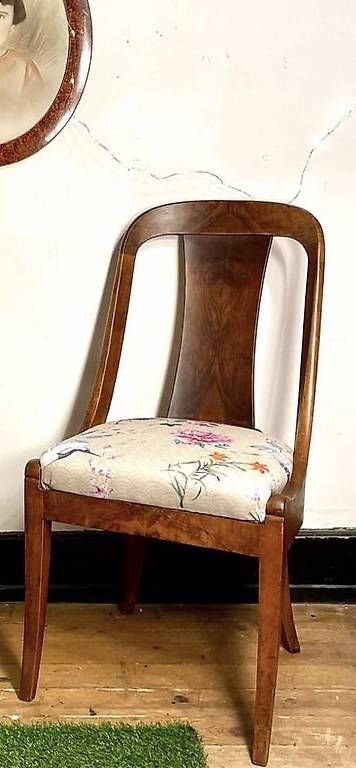 Sedie: Chaise gondole retapissée – Usato da Neuchatel venduto da melagian