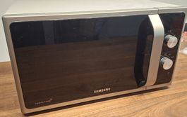 Samsung Mikrowelle MG23F3C1EAS