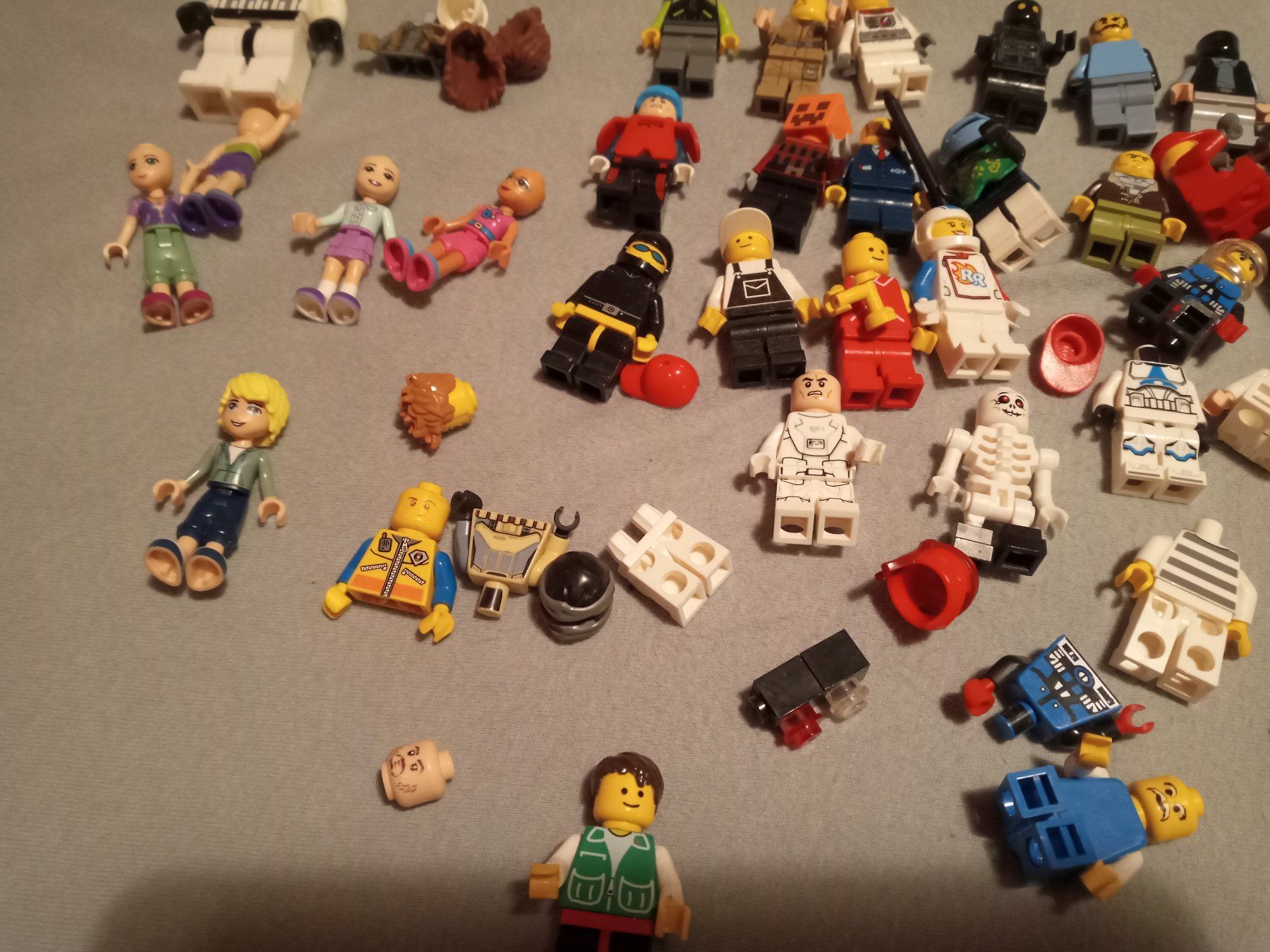 Lego Statuette: Restposten Lego Figuren – Usato da Prez-vers-Siviriez venduto da Monija70 4