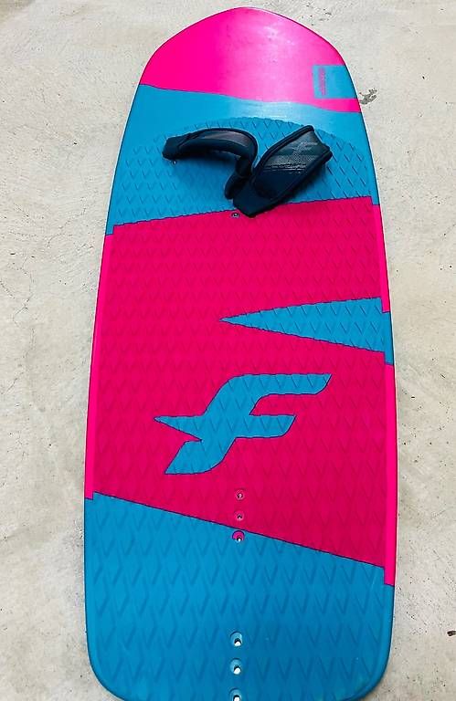 Aquilone: Levitaz Foil / Kitefoil / Wingfoil – Usato da Zürich venduto da chriswolf667 1
