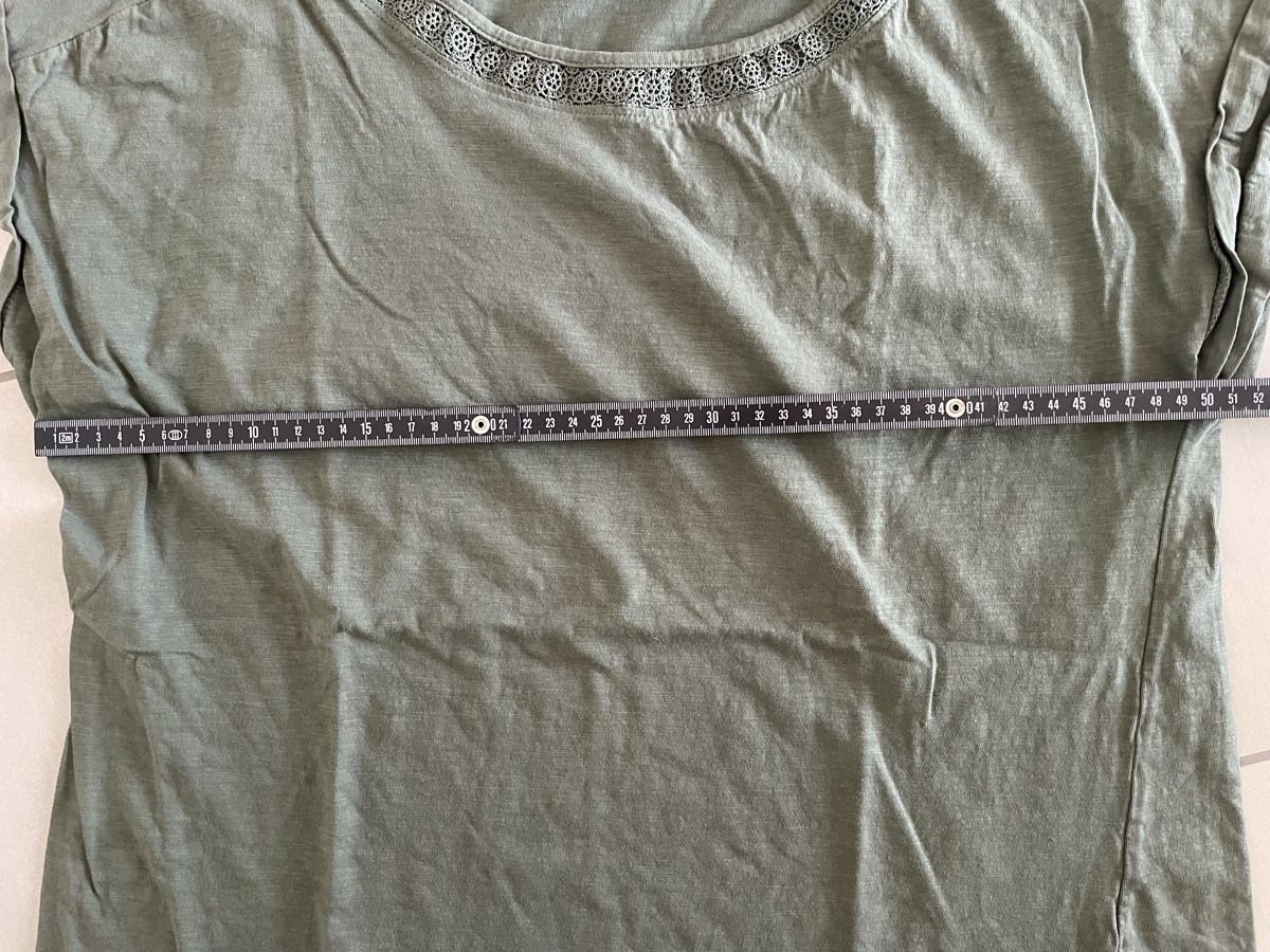 Lotti di vestiti: Drei Damenshirts/ Top Gr XL – Usato da Rüti ZH venduto da kar_xx9l 2