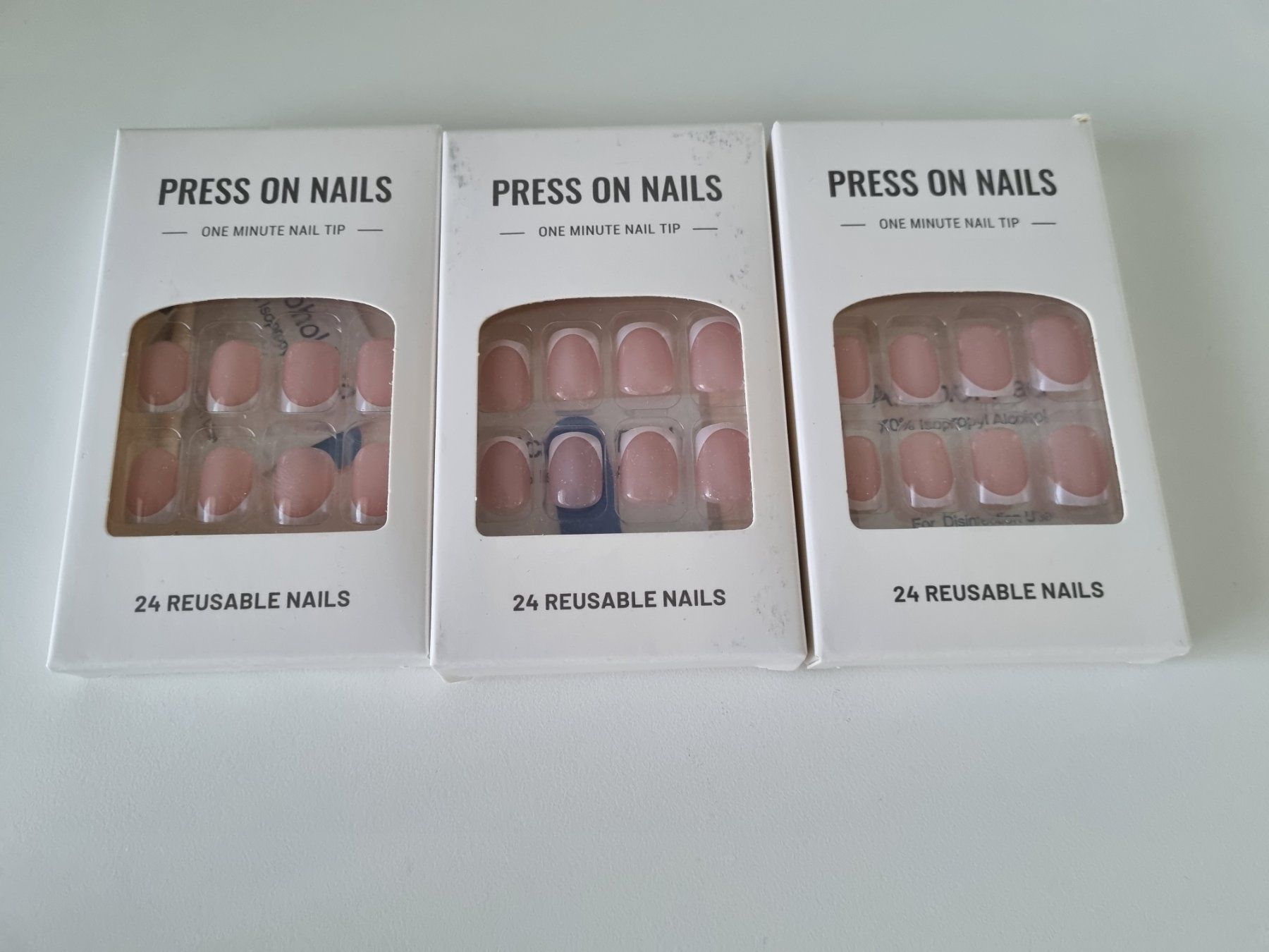 Künstliche Fingernägel: 3 x PRESS ON NAILS – Neu und originalverpackt aus Zofingen von Felpa