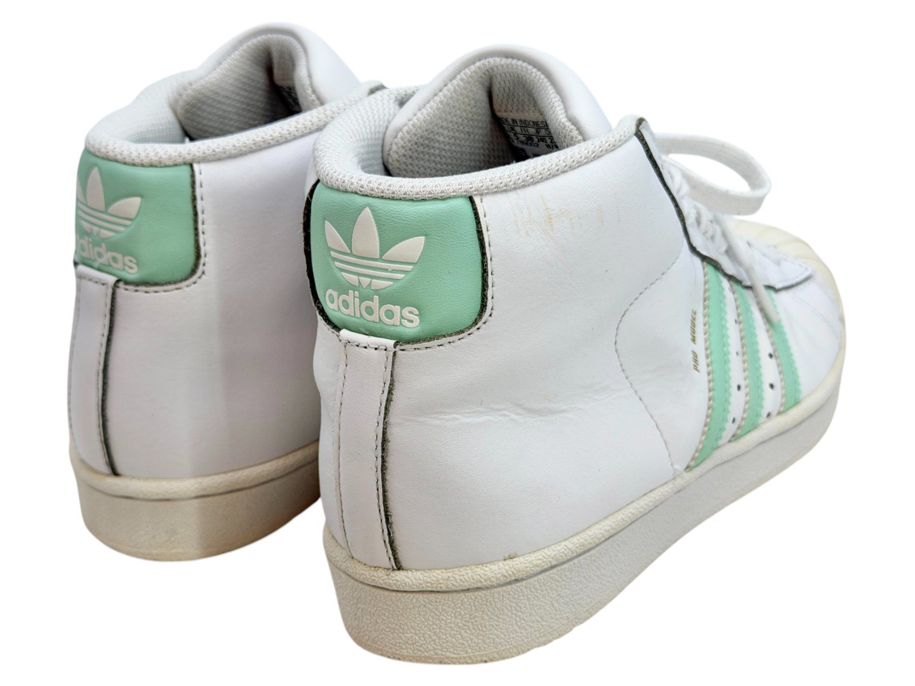 Adidas Chaussures hommes: Baskets Adidas Pro Model cuir blanc. Pointure 38 – D'occasion à Cossonay-Ville par Retrova 7