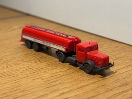 M0731: Tanklastwagen ESSO (Spur N)