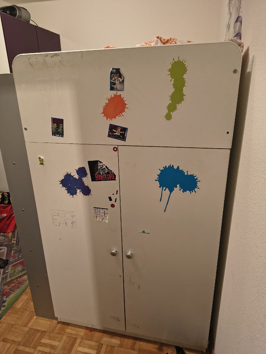 Letti: Kinderbett mit Schreibtisch – Usato da Mümliswil venduto da wue_v7ky