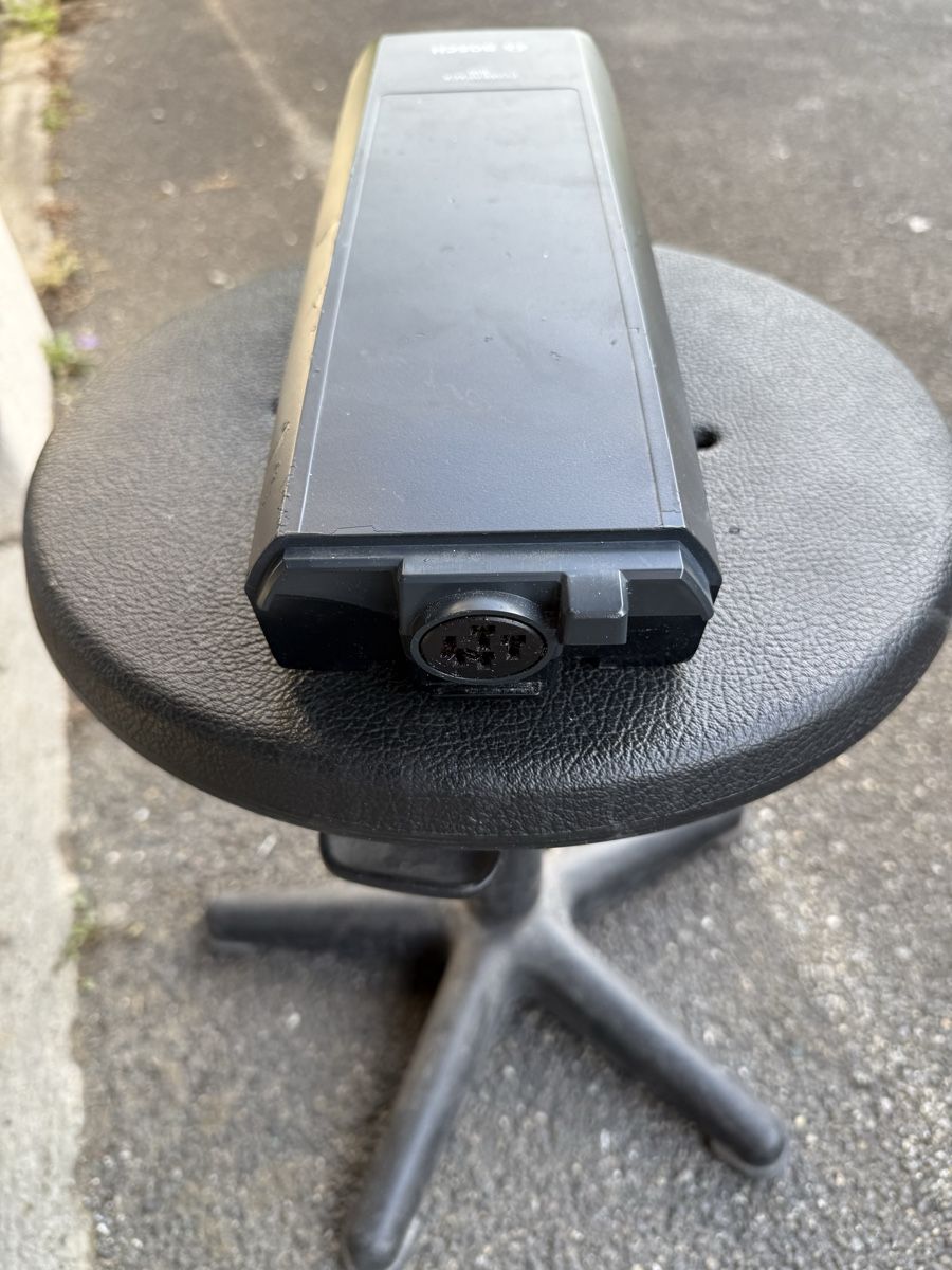Bosch Batterie: Bosch gepäckträger akku 400wh – Usato da Oberentfelden venduto da lam_vj88 1
