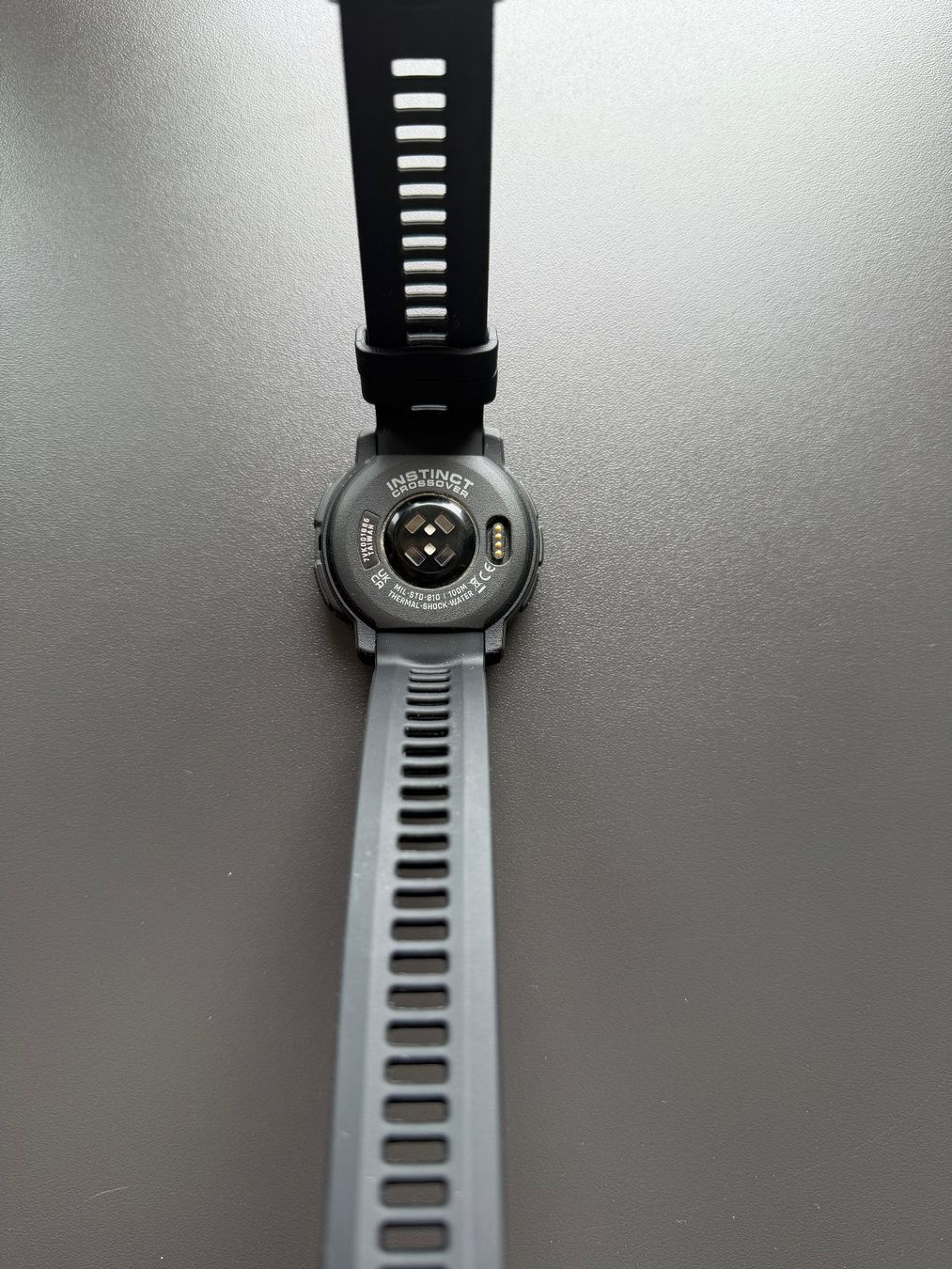 Garmin Smartwatch: Garmin Instinct Crossover - Standart Edition – Usato da Besazio venduto da fh18 2