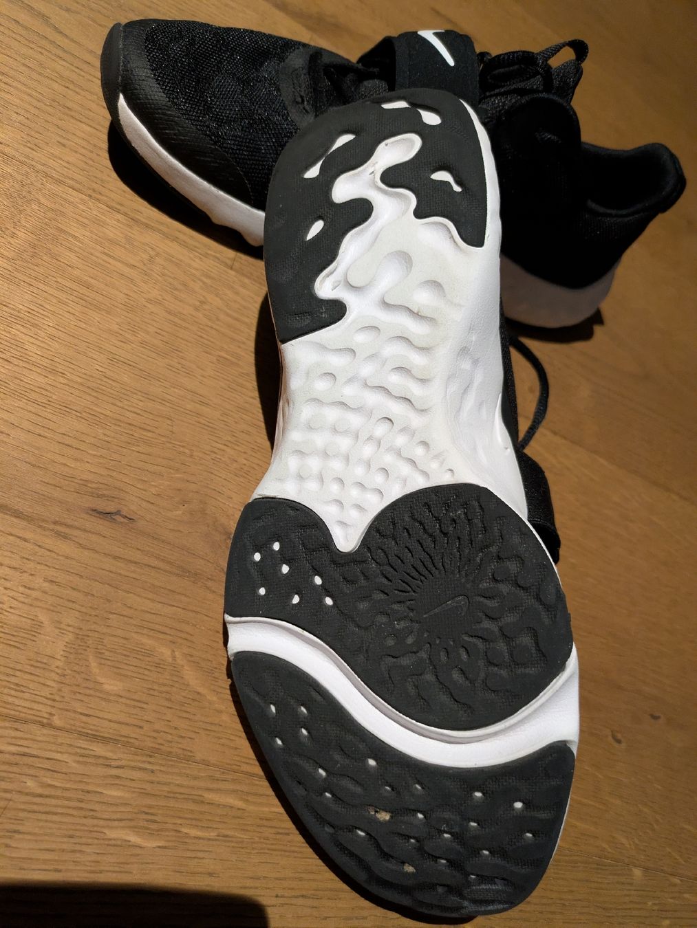Nike Scarpe da uomo: Nike Turnschuh Gr. 38.5 – Usato da Pfäffikon ZH venduto da some82 2