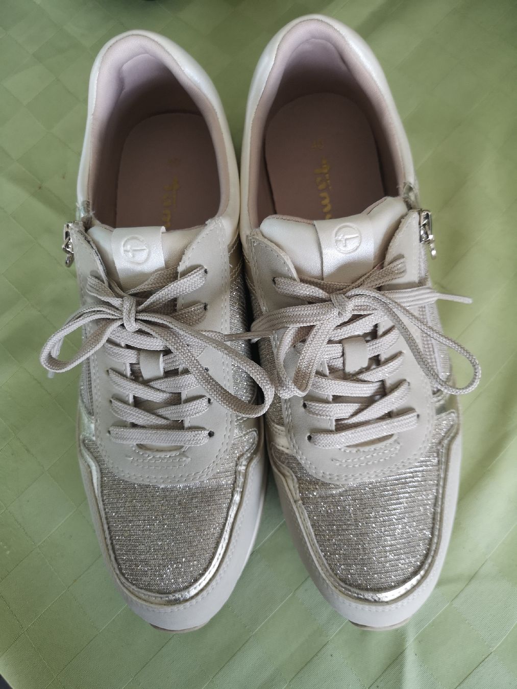 Tamaris Scarpe da donna: Basket Tamaris – Nuovo (secondo la descrizione) da Nyon venduto da bicounette66