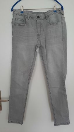 ***PIAZA*** Jeans Gr. 48 hellgrau