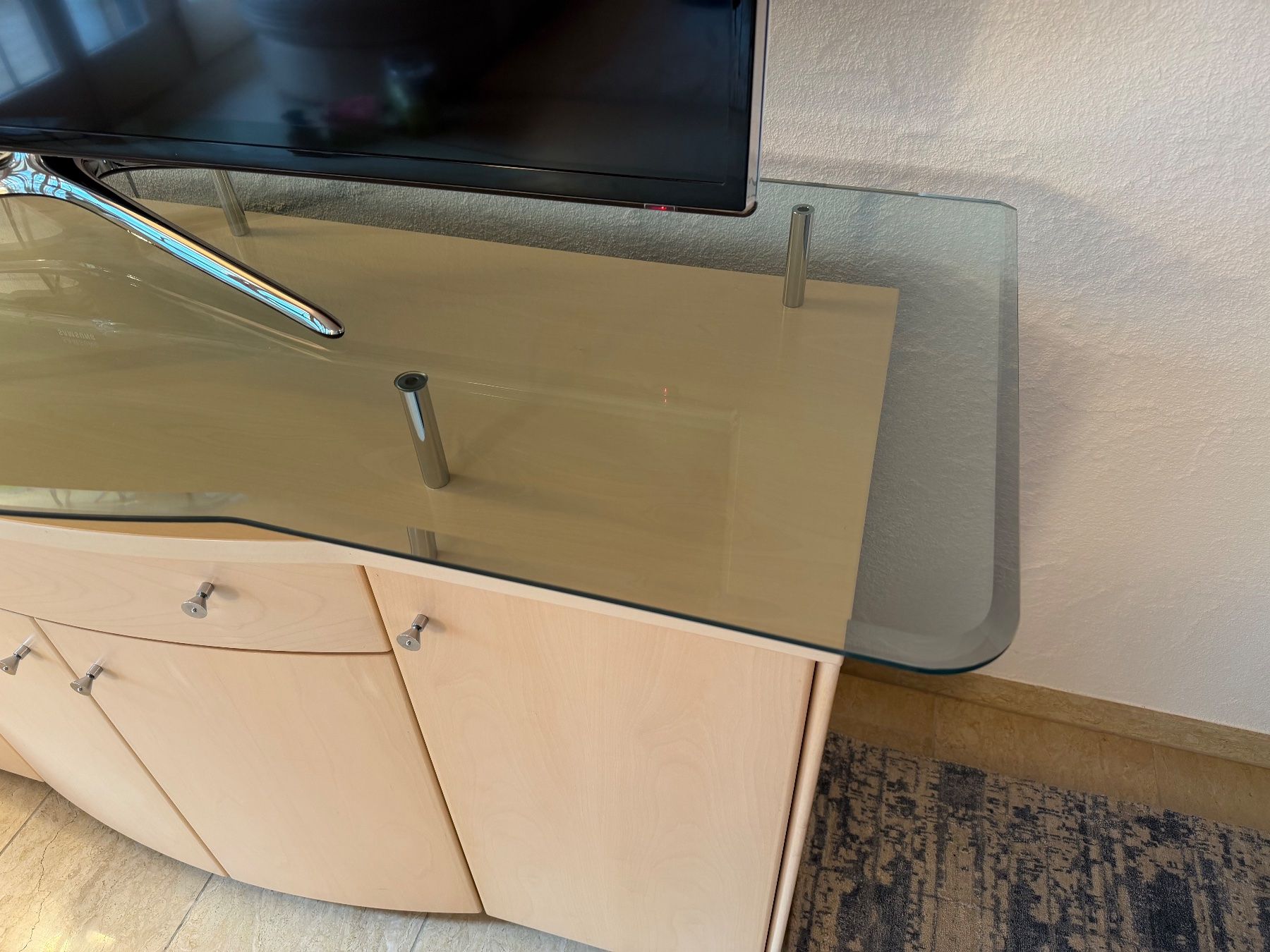 Kommoden: Sideboard Buche mit Glastop – Gebraucht aus Bremgarten AG von Mao-Rusta 4