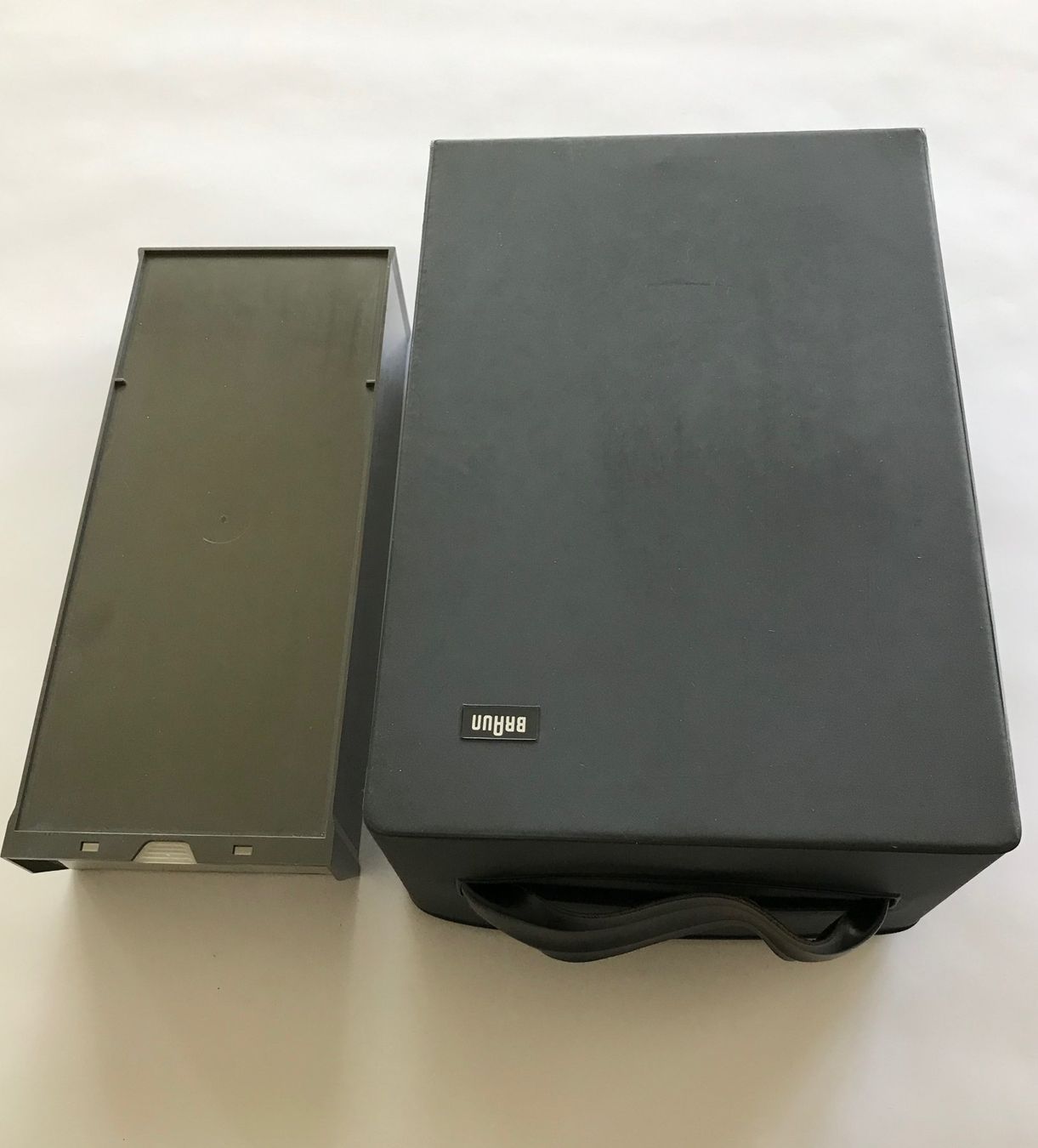 Pellicole: Dia-Projektor Braun D25 + 1 Magazin – Usato da Birmenstorf venduto da Holzbeige 7