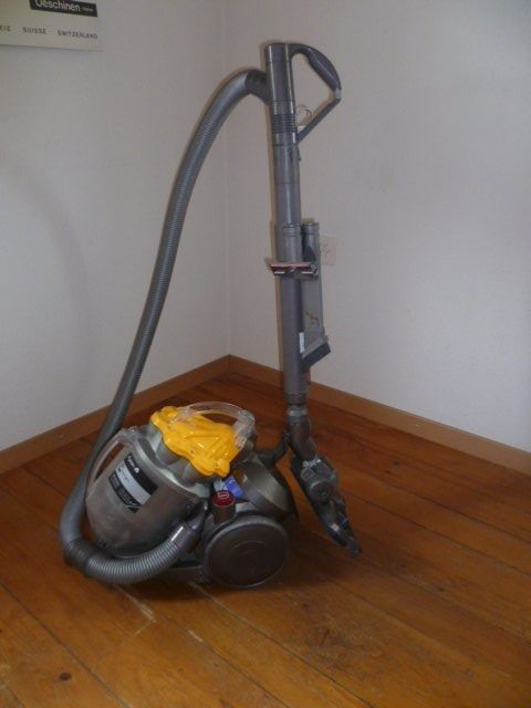 Dyson Staubsauger DC29 | Kaufen auf Ricardo