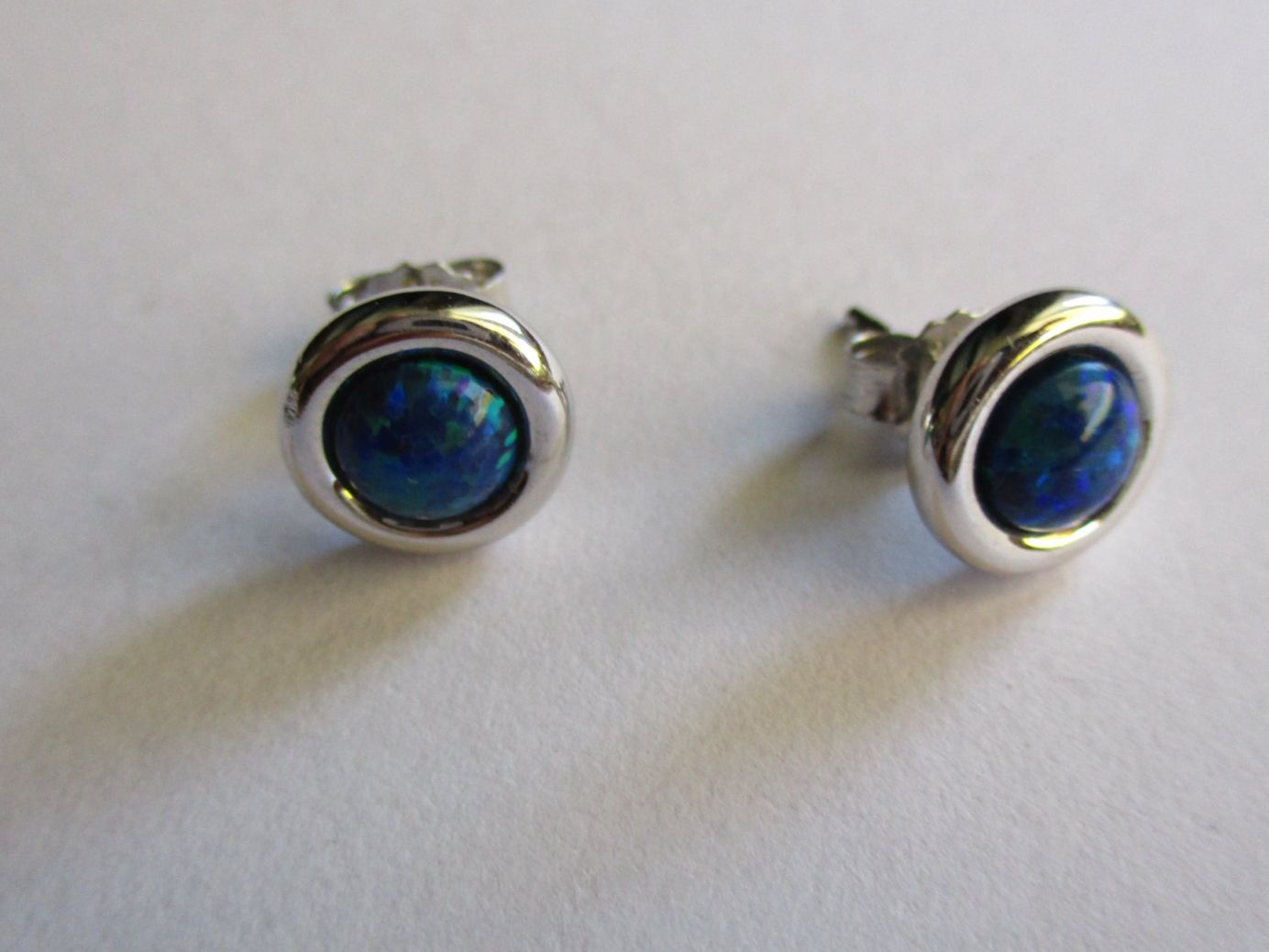 Ohrringe & -stecker: Boucles d'oreilles opale bleue argent 925 – Gebraucht aus La Sarraz von vic_v6kz