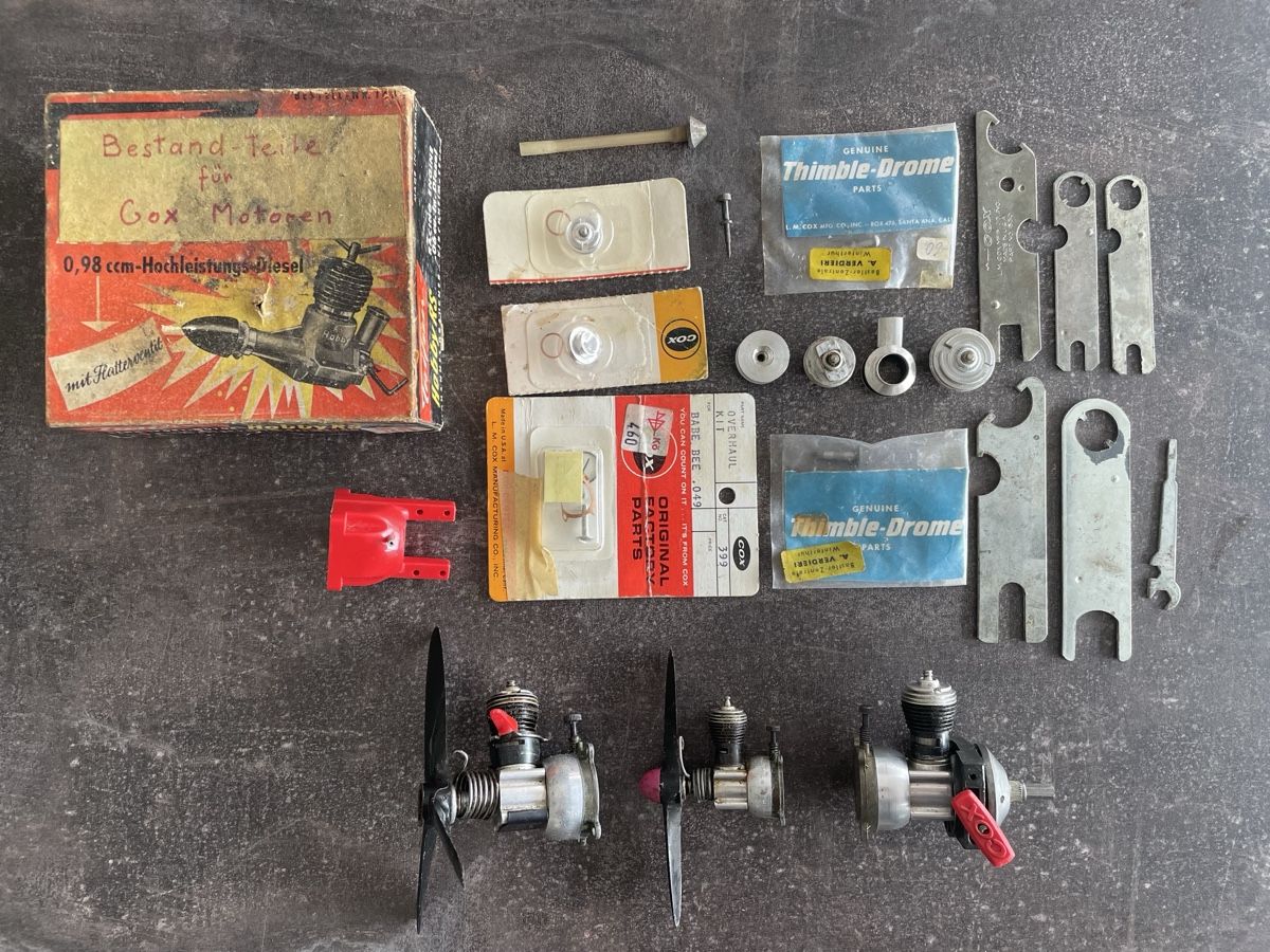 Motori: Cox Vintage Modellbaumotoren & Teile, 3 Stück – Usato da Bachs venduto da awefwf