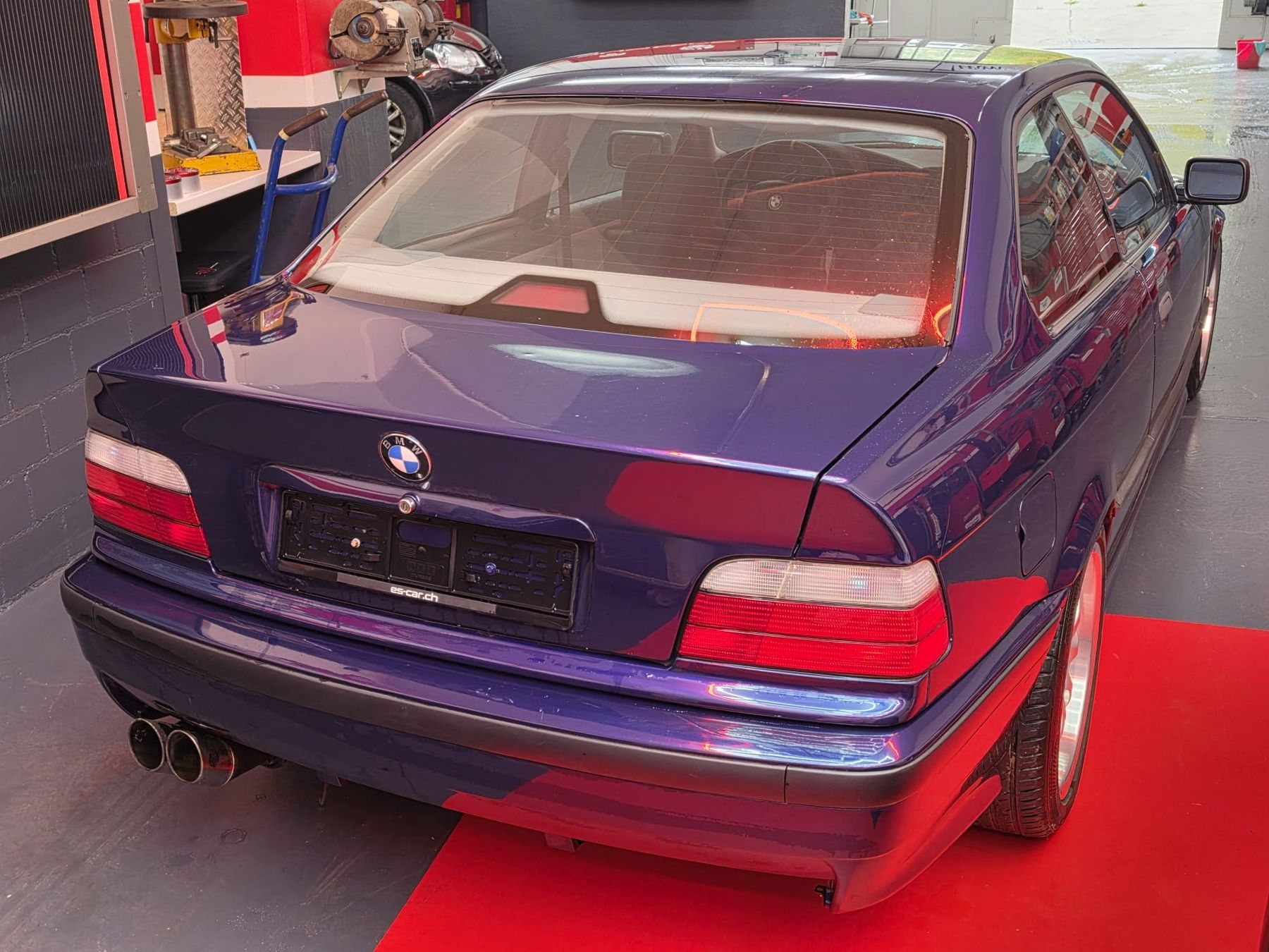 BMW Automobili: BMW 328i  E36 COUPE – Usato da Wettingen venduto da RavenMoser 2