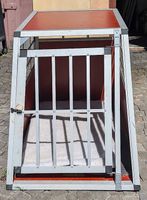 Hundebox Alu fürs Auto  Trapezform - (65x90x70cm)