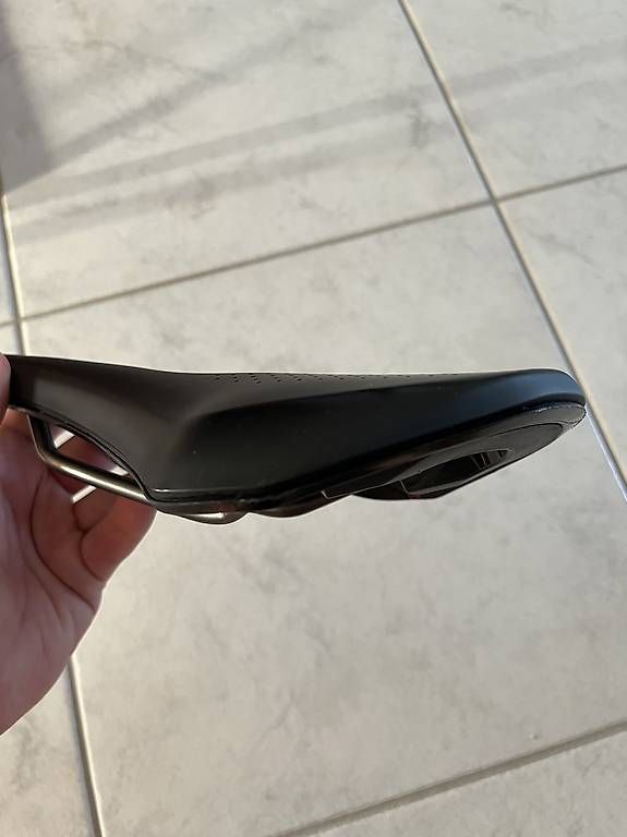 Ersatzteile: Fizik Tempo Argo R3 Sattel – Gebraucht aus Dübendorf von sch_2fhz 2