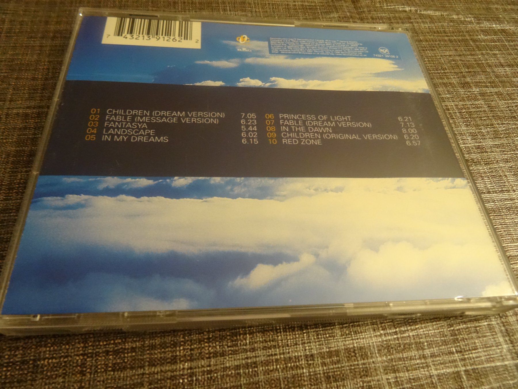 CDs: Robert Miles - Dreamland - CD – D'occasion à Olten par Disc-Ausverkauf 1