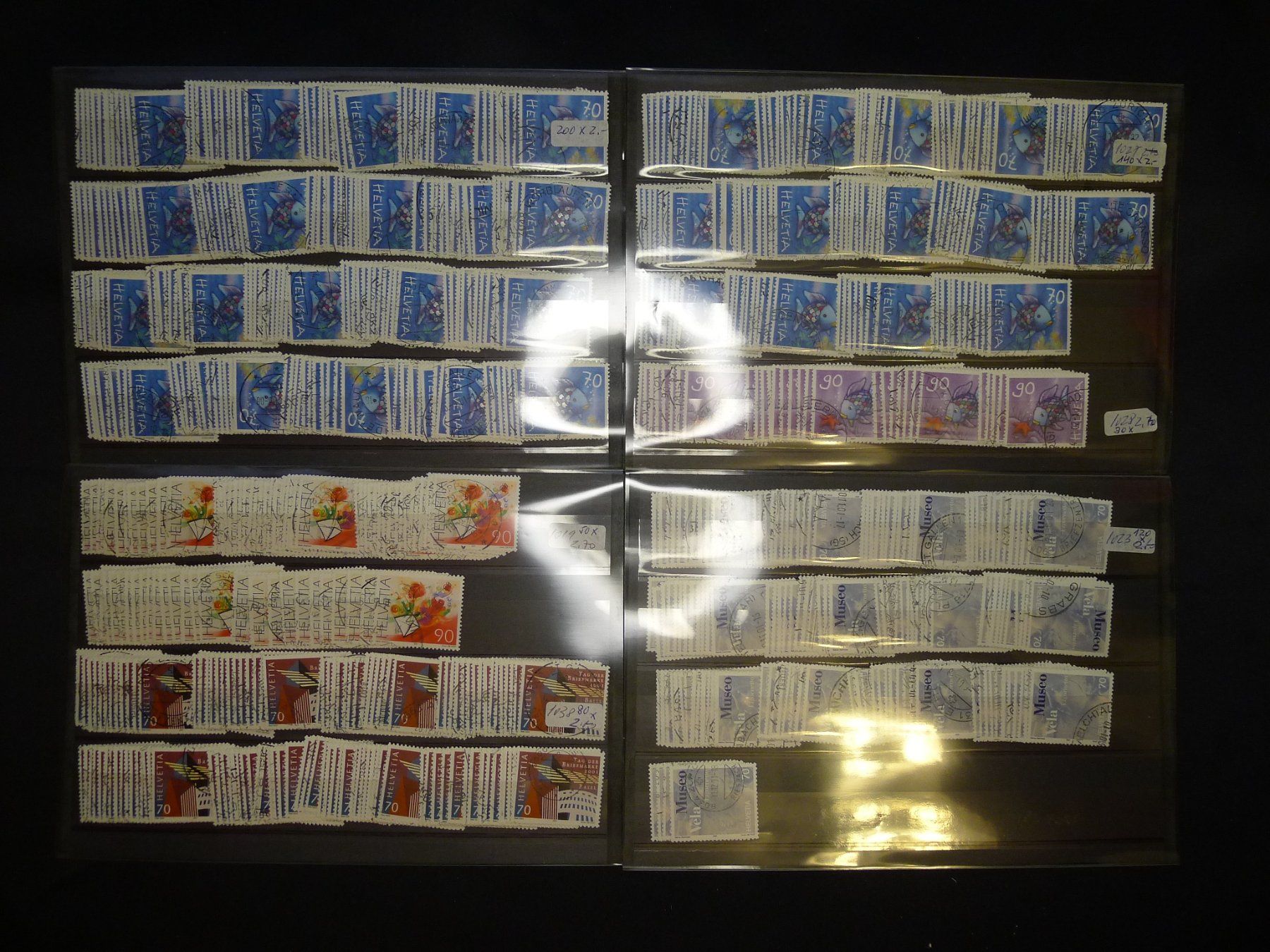 Tutti i francobolli: Schweizer Briefmarken Dubletten auf Steckkarten 2000-2002 – Usato da Dagmersellen venduto da q1w2e3r4 3