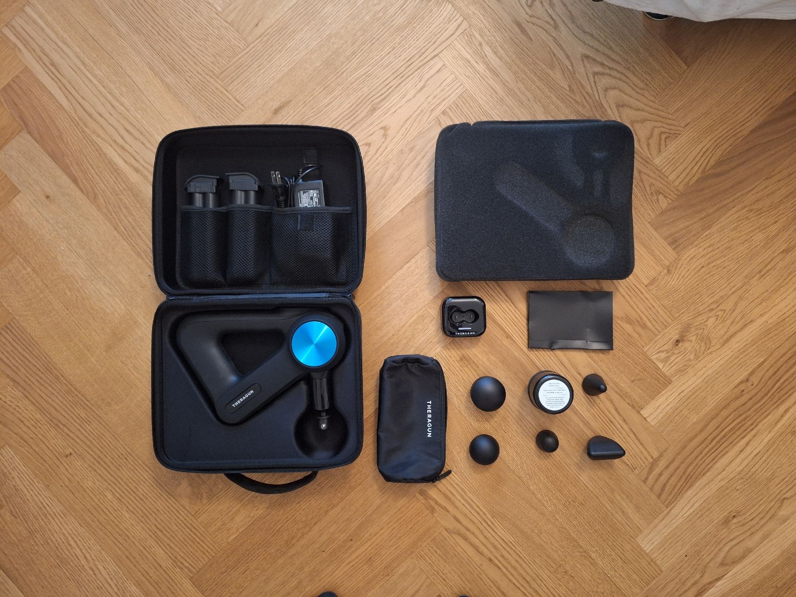 Therabody Dispositivi per massaggi: Therabody Theragun Pro – Nuovo (secondo la descrizione) da Zürich venduto da mar_wm6f