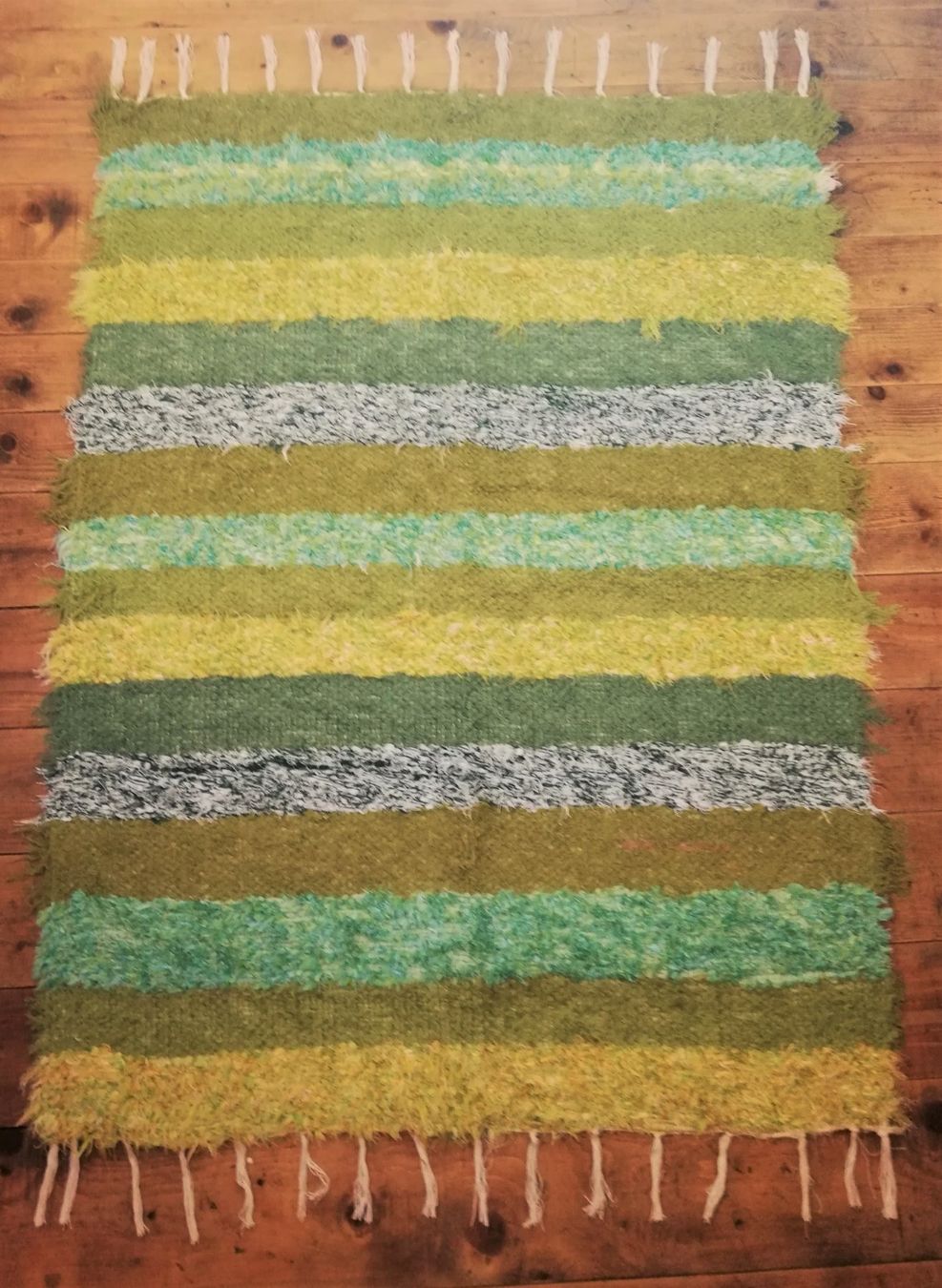 Tappeti: Teppich 120 x 160cm – Nuovo e nell'imballaggio originale da Bremgarten AG venduto da Deseodec