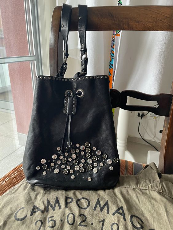 Campomaggi Beuteltasche schwarz mit Swarovski-Nieten (Gebraucht
