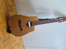 Kubanische Gitarre von Hersteller Vicente Luthier, Habana
