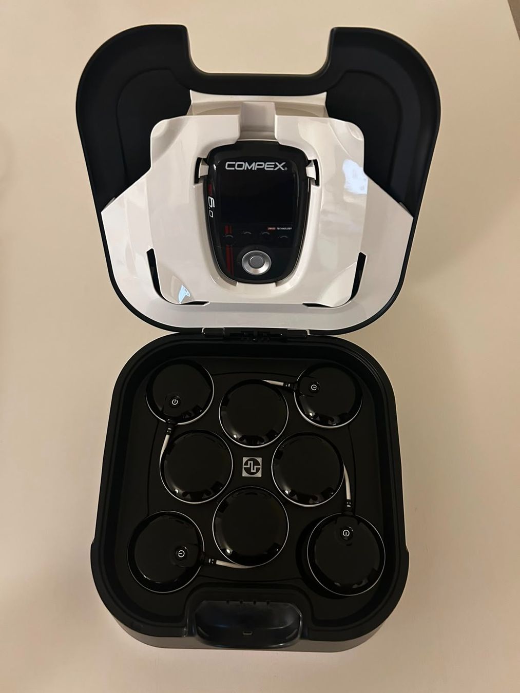 Compex Massagegeräte: COMPEX SP 6.0 EMS MUSCLE STIMULATOR WITH TENS – Gebraucht aus Sierre von bal_6js9