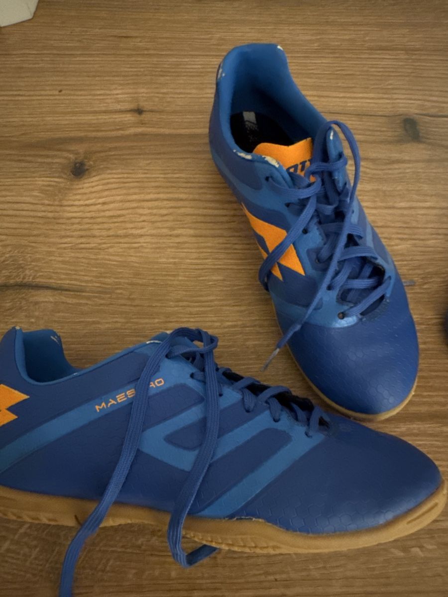 Scarpe per ragazzi: Jungen Turnschuhe 36 – Usato da Wädenswil venduto da dorodi 1