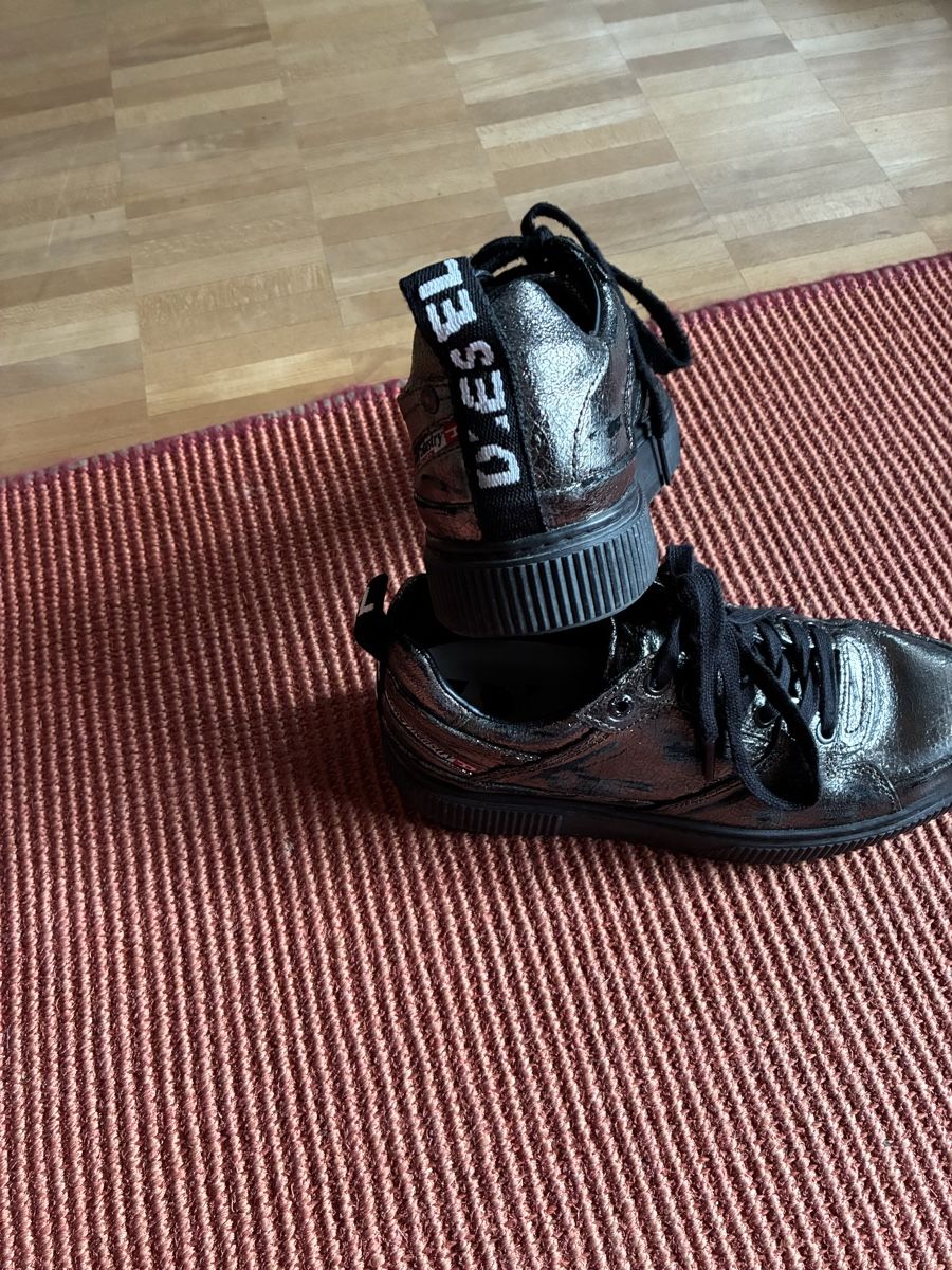 Diesel Damenschuhe: Diesel Damen Schuhe – Gebraucht aus Laupen BE von ole_l8gg 1