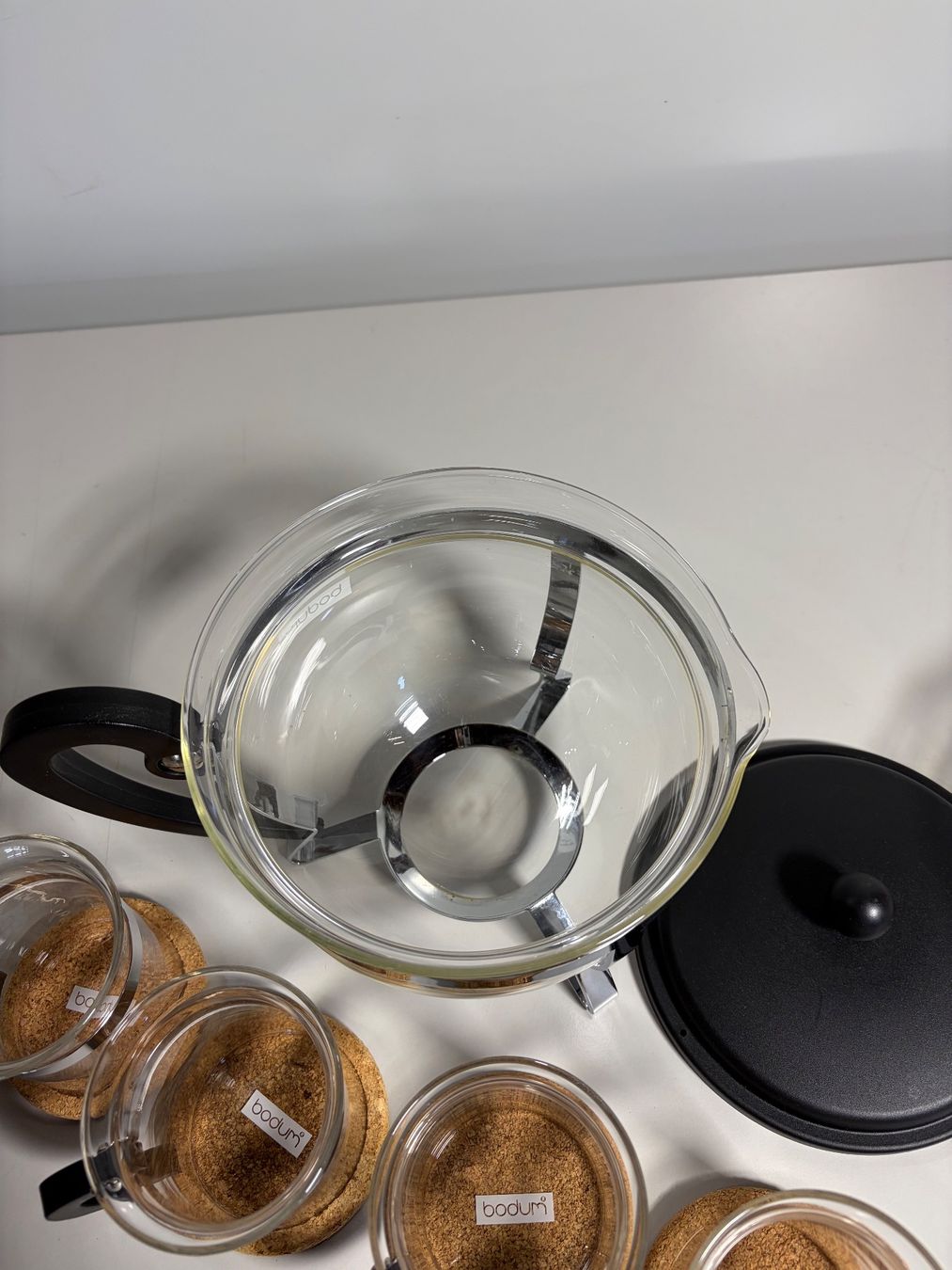 Bodum Teiere: Teekrug Bodum mit 4 Teegläser – Usato da Winterthur venduto da efant12 3
