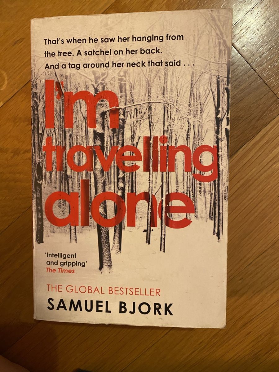 Bücher: I’m travelling alone, Samuel Bjork – Gebraucht aus Epagny von nie_n5yb