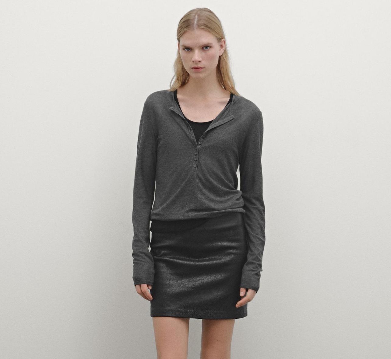 Top: Massimo Dutti double layer long sleeve shirt – Usato da Adliswil venduto da nat_7q7l